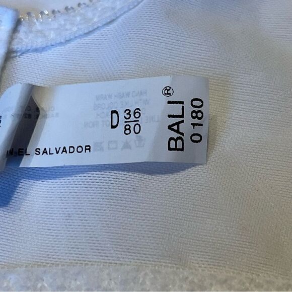 Bali Bra White 36D Underwire, no padding, wider adjustable straps. - Picture 6 of 9
